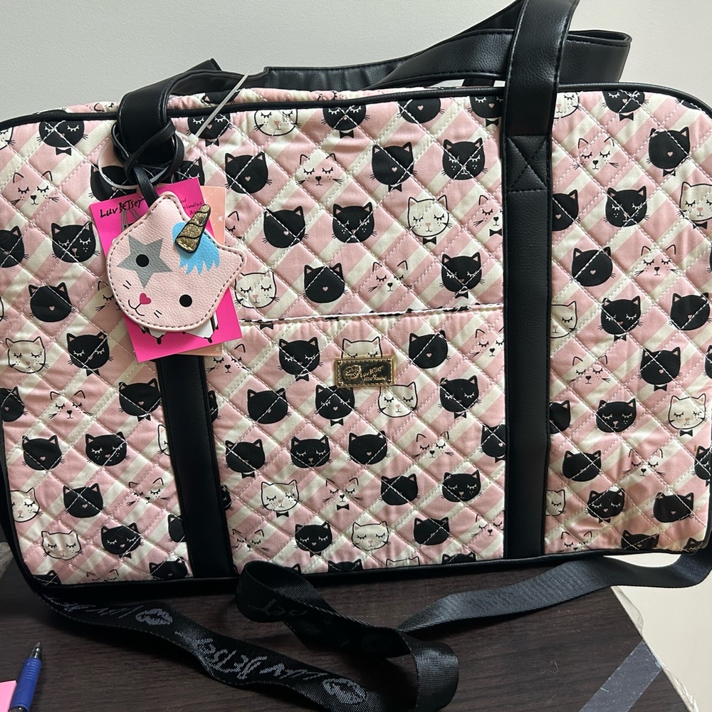 Travel bag